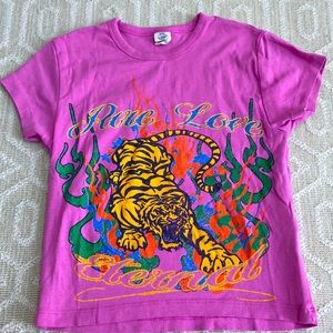 pink baby tee from urban outfitters